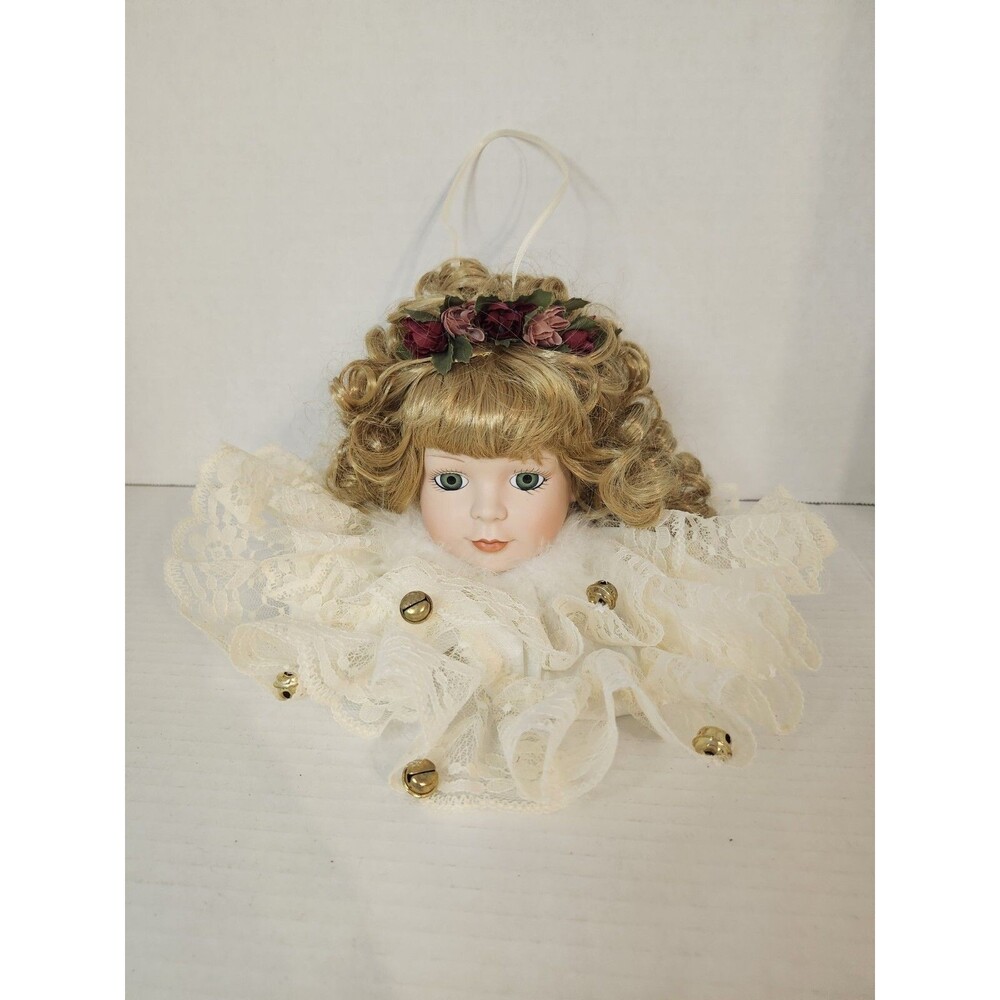 House of Lloyd LACEY VICTORIANA  5 1/2" Ornament